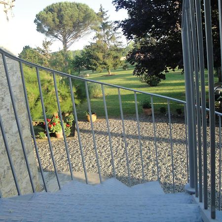 Bed and Breakfast Domaine De Poudos Auterive  Номер фото